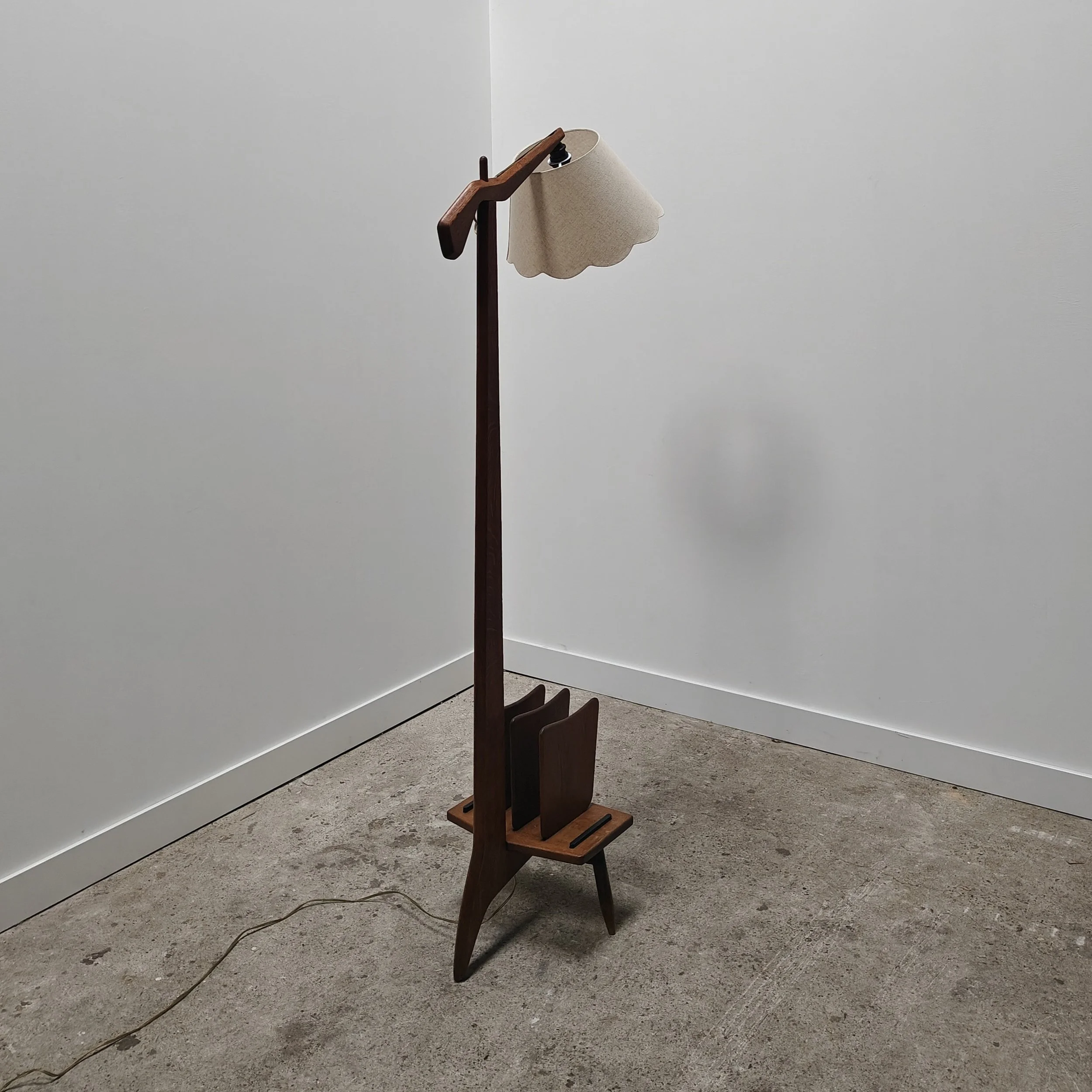 Unique 1950s floorlamp from France 1.jpg