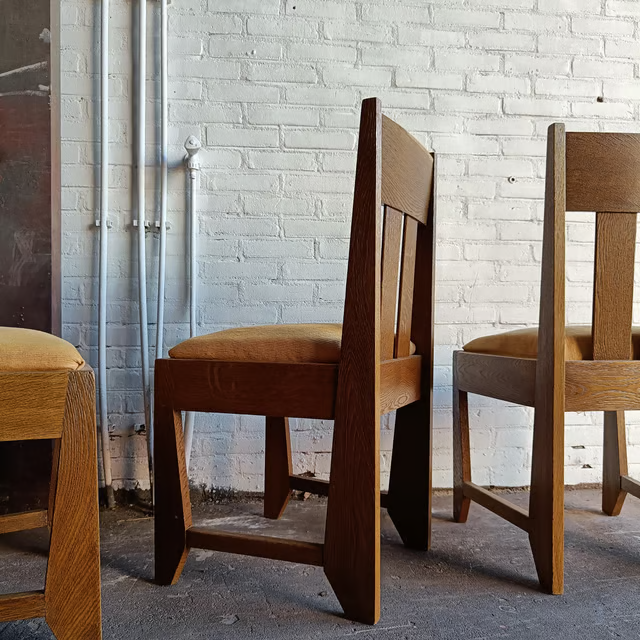 Pair of four oak chairs Haagse school 7.png