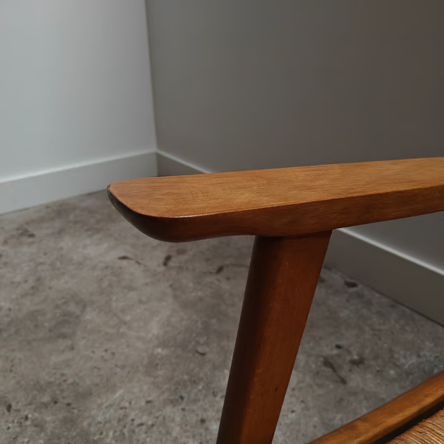 French 1950s rush armchair 3.png