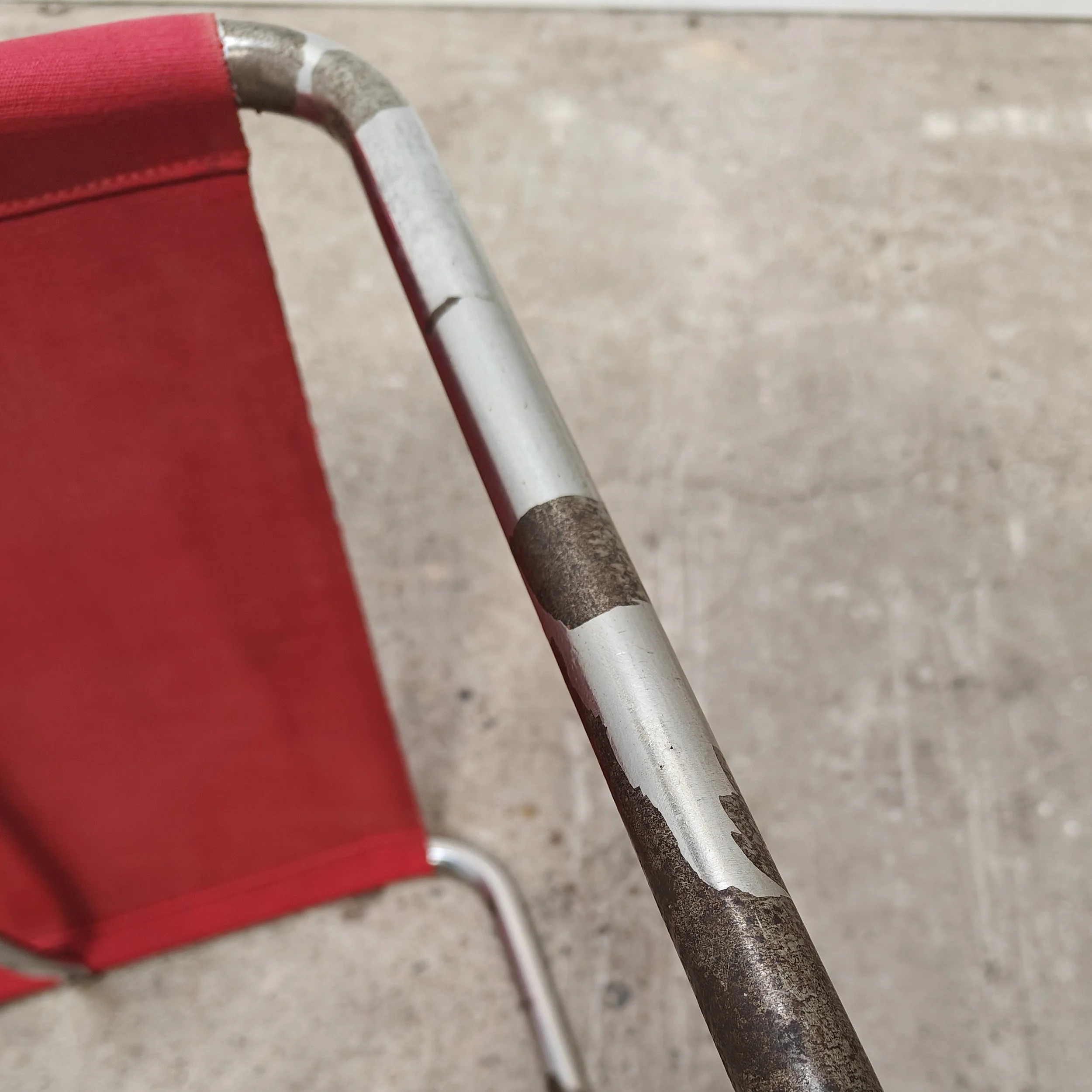 Tubular Bauhaus stool with iron yarn seat 8.jpg