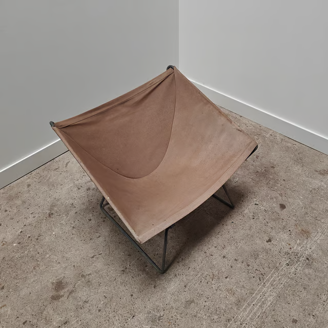 Easy chair by Pierre Paulin AP-14, AP Originals 4.png