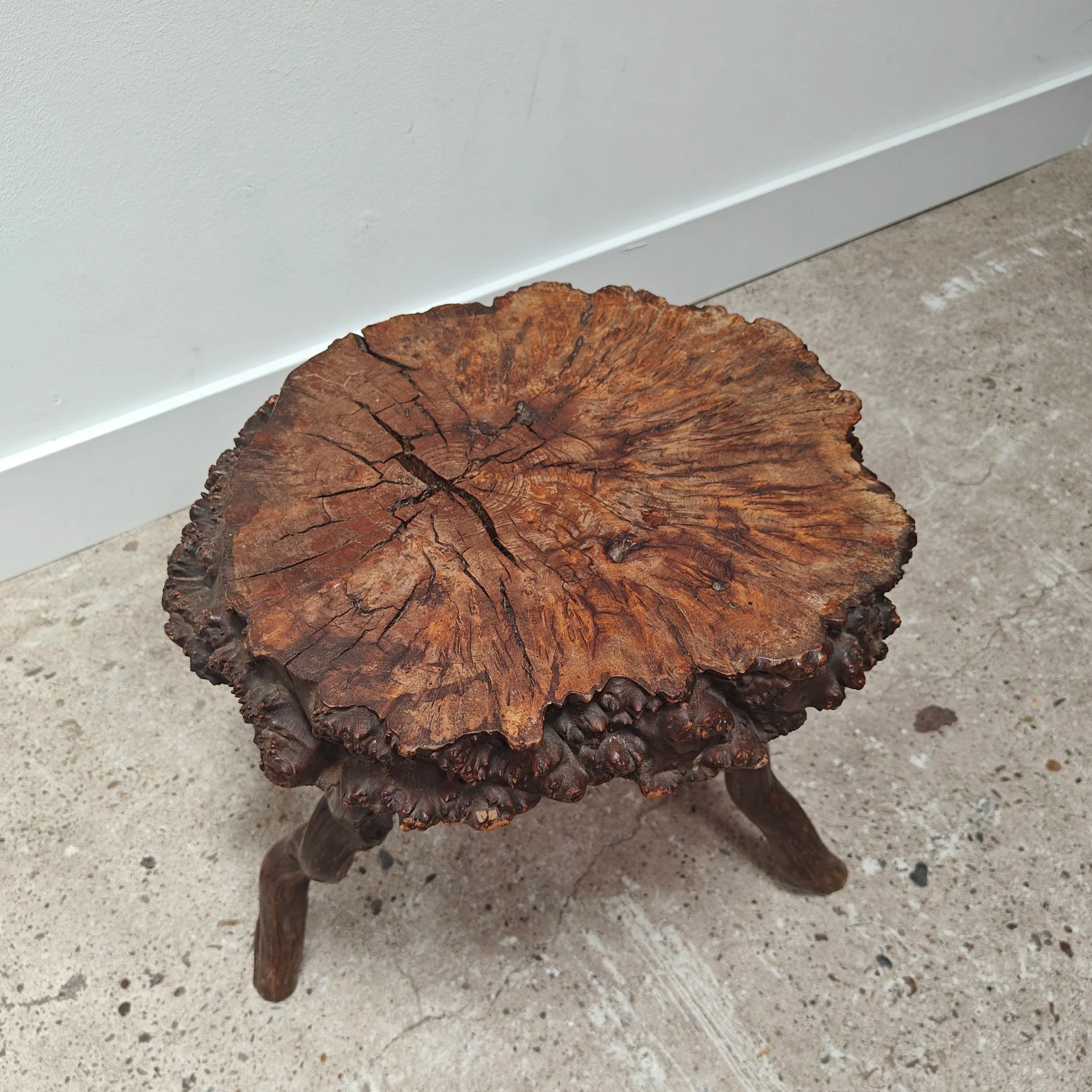 Root+wood+sidetable+6.jpg