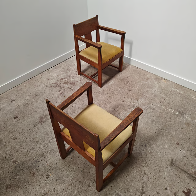 Haagse school armchairs 3.png