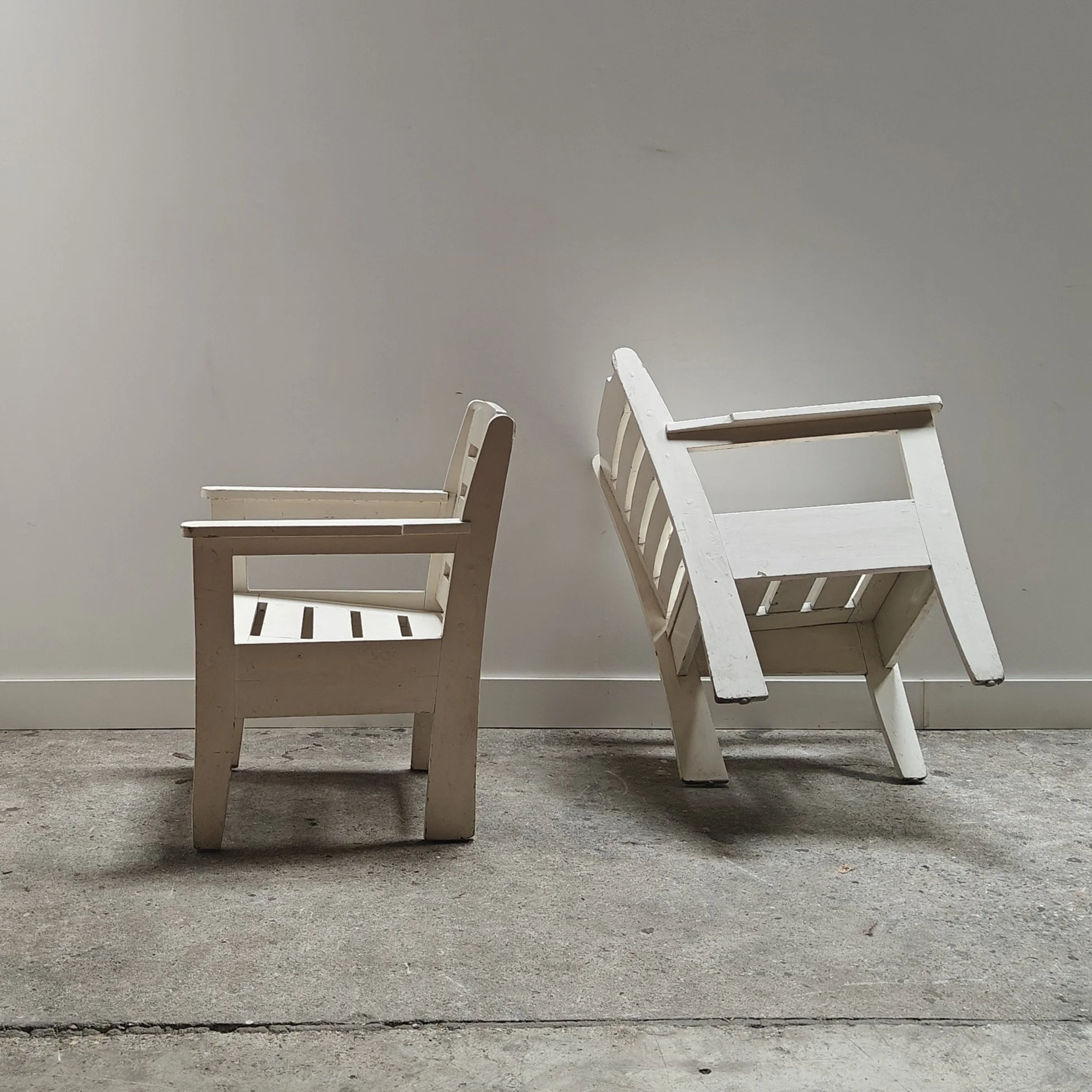 White painted Amsterdamse school armchairs 1930s 14.jpg