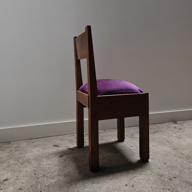 Modernist 1930's occasional chair 1.png