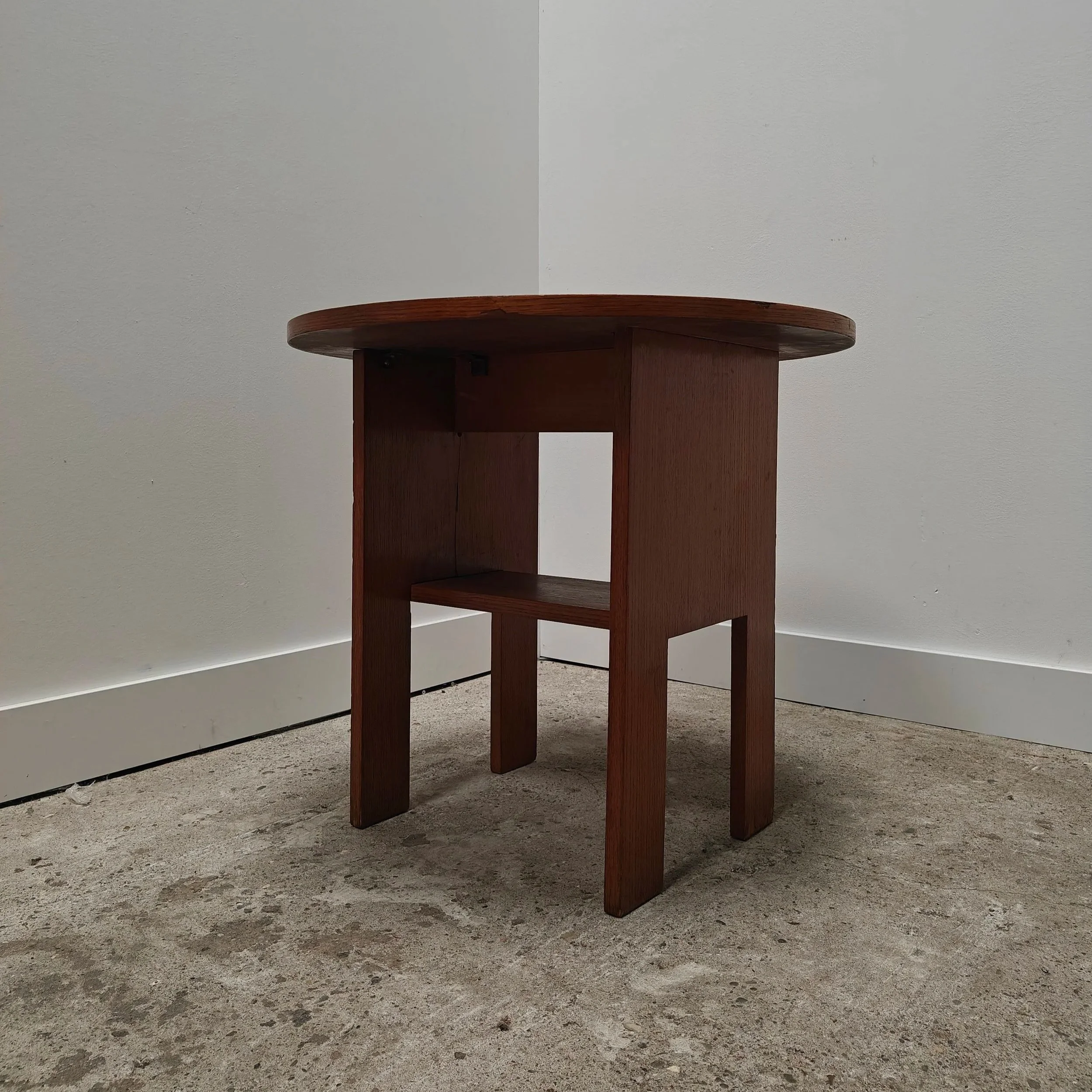 Modernist Haagse school side table06.jpg