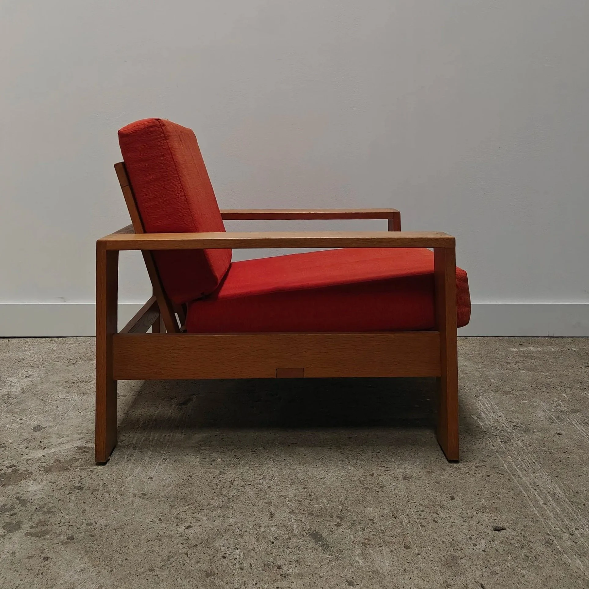 Modernist+Dutch+armchair+from+the+1960s+9.jpg