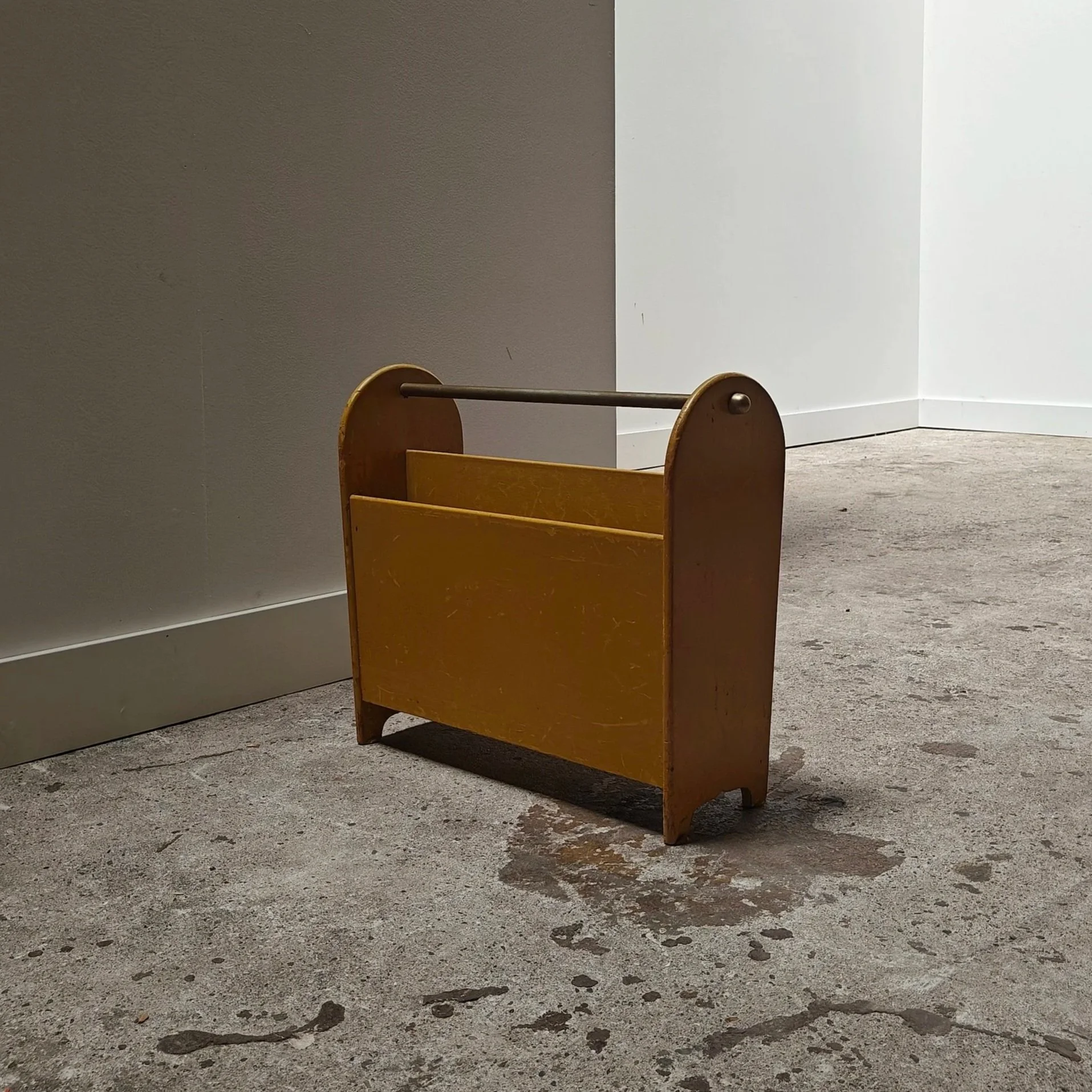 Rare H Pander magazine rack from the 1920s