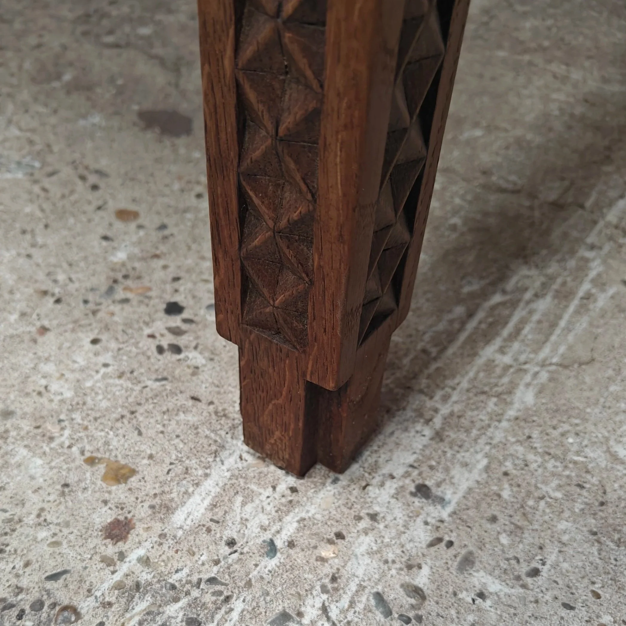 Early+French+handcarved+desk+3.jpg