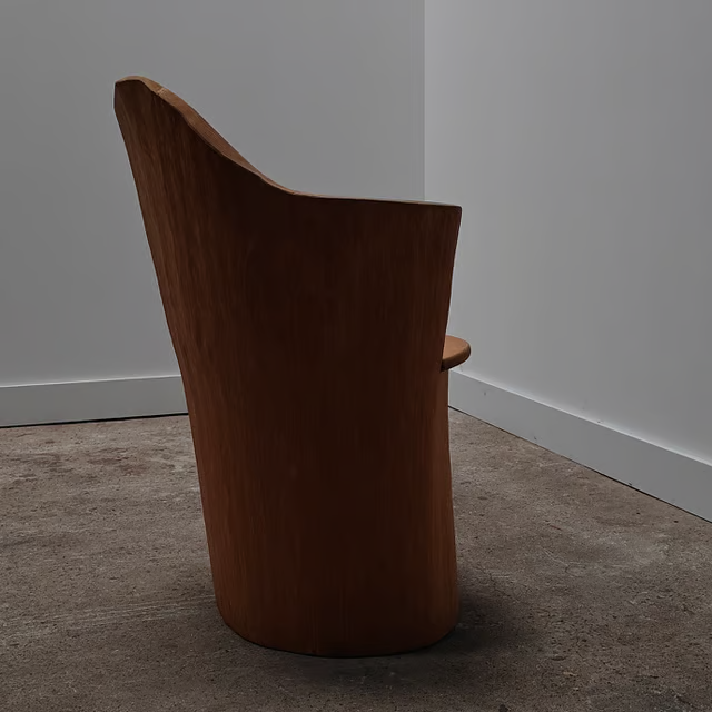 Tree trunk kubb chair in natural pine 2.png