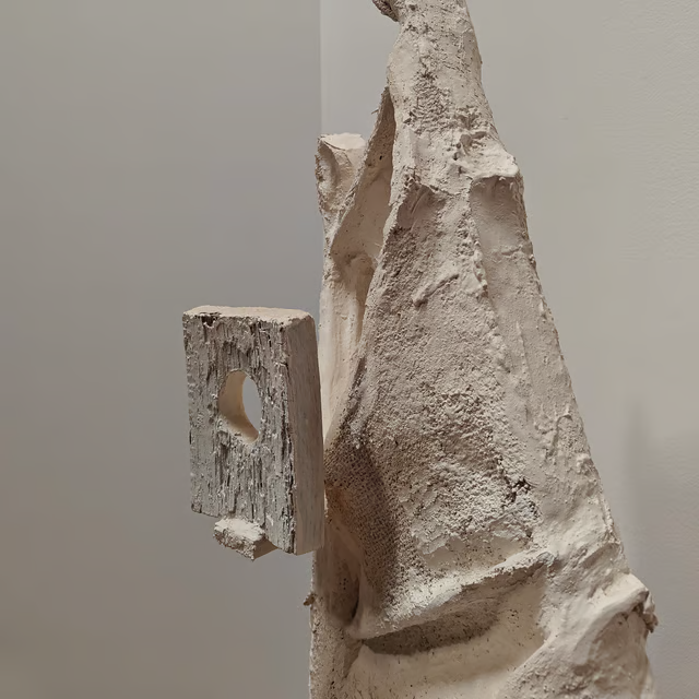 Wood and plaster experimental sculpture RD019 2.png
