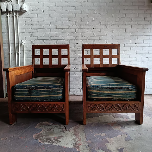 Antique arm chairs 6.png