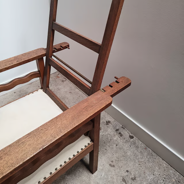 Adjustable armchair from the 1930s 5.png