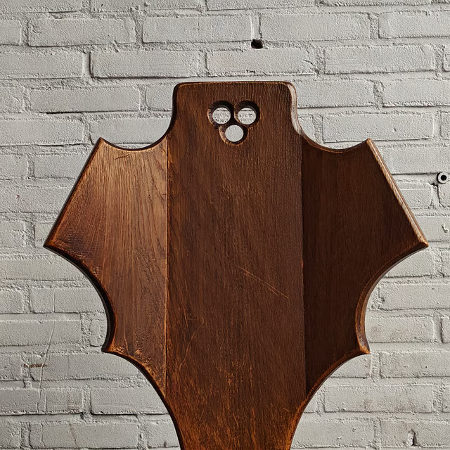 Brutalist single chair 2.png