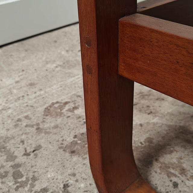 Adjustable armchair in Amsterdamse school style 9.png