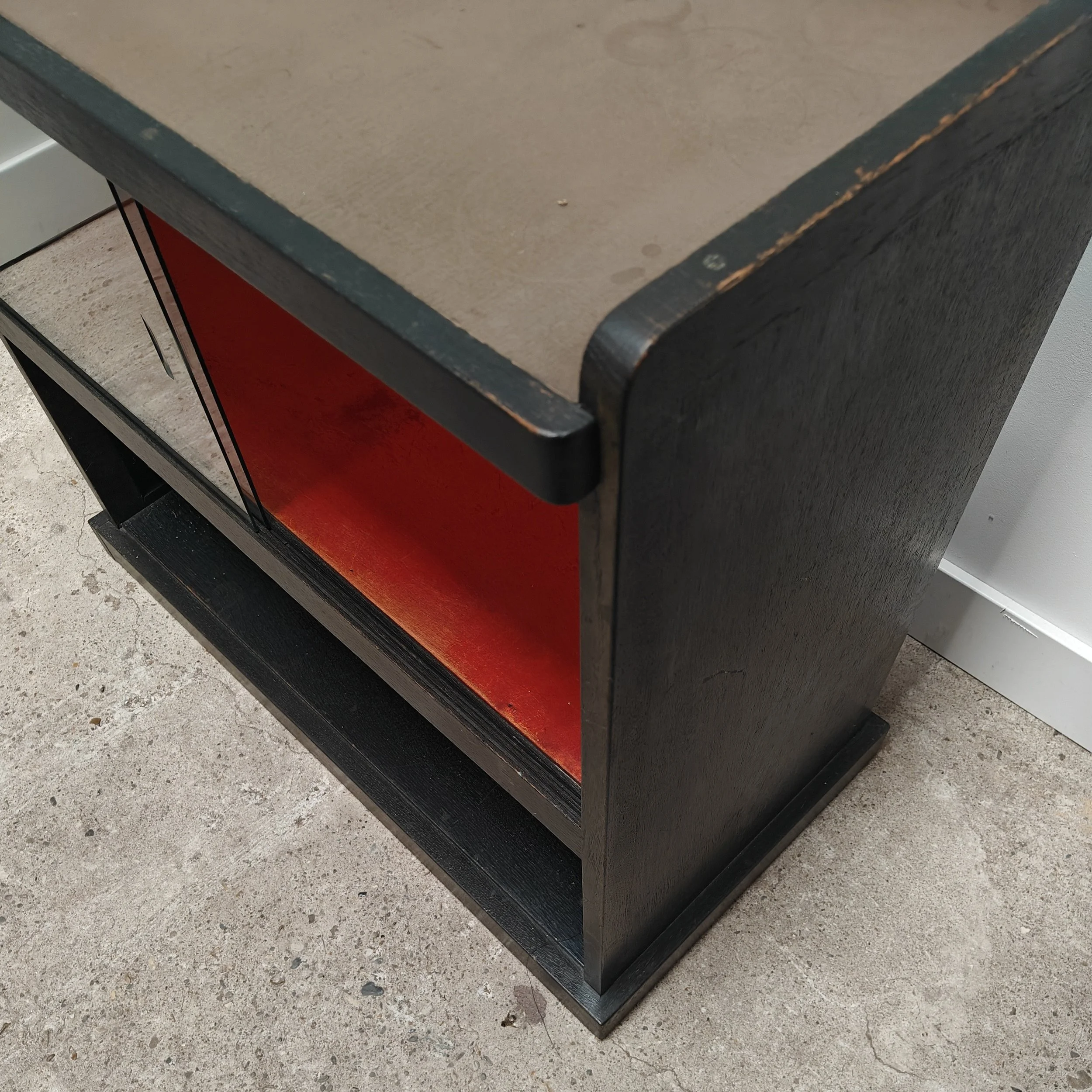 Rare J Brunott Den Haag cabinet top close view