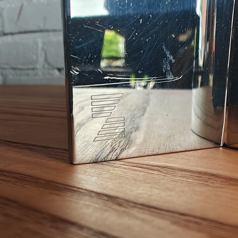 Zepter design vase by Davorin Horvat 2.png