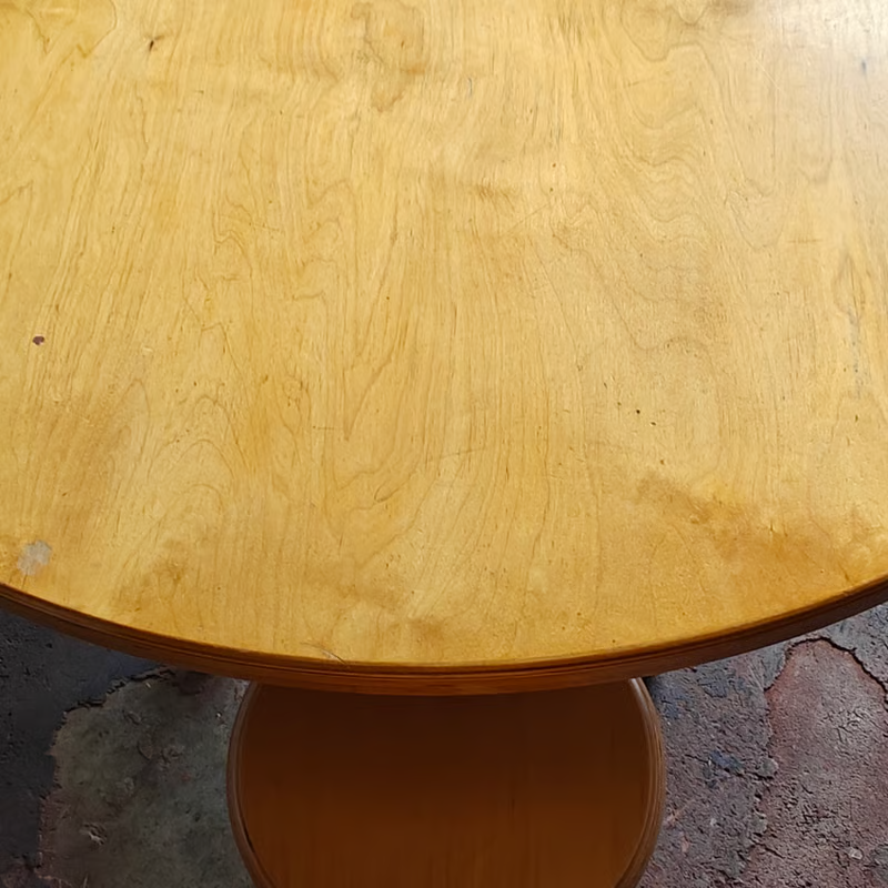 Round 1980s birch dining table 8.png