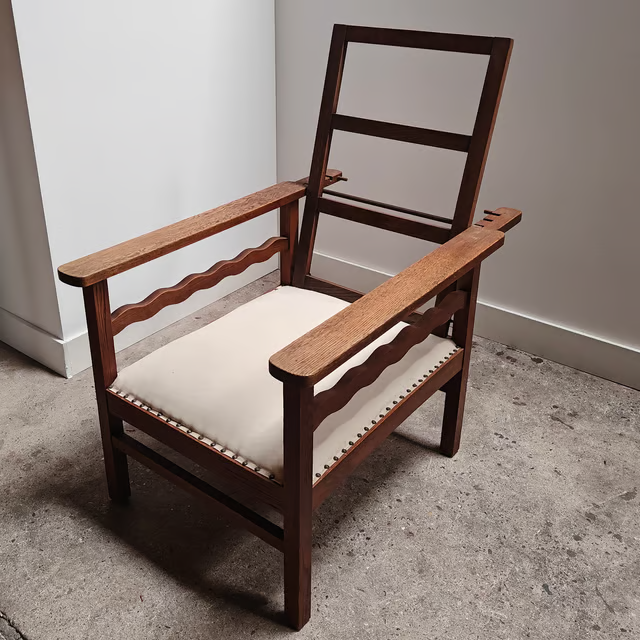 Adjustable armchair from the 1930s 7.png