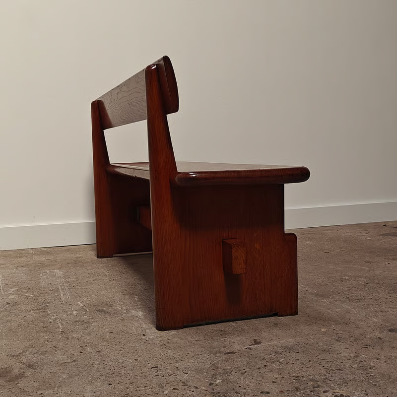 Antique oak bench in a subtle Amsterdam school style 3.png