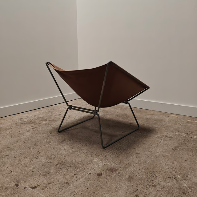 Easy chair by Pierre Paulin AP-14, AP Originals 2.png