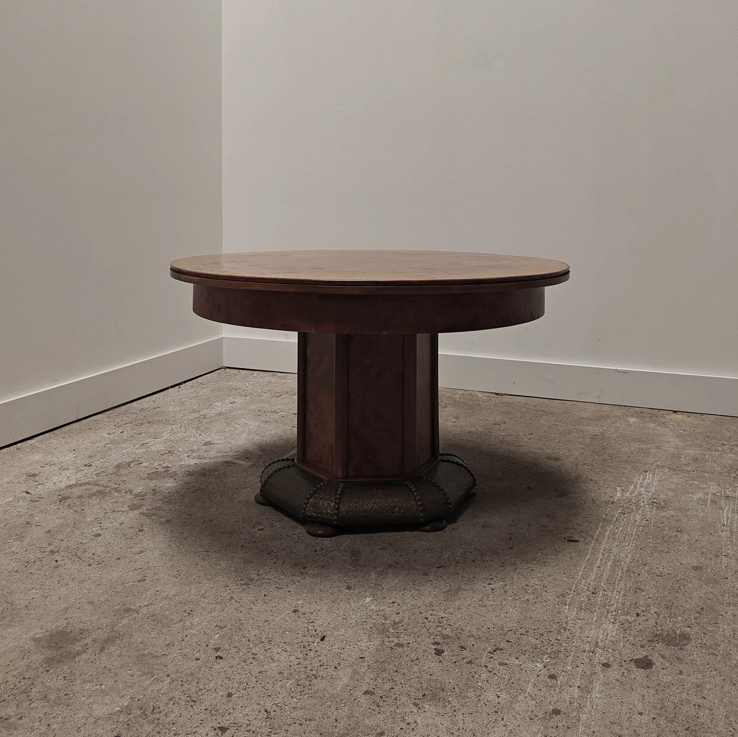 Amsterdamse+School+side+table+with+hammered+copper+base+4.jpg