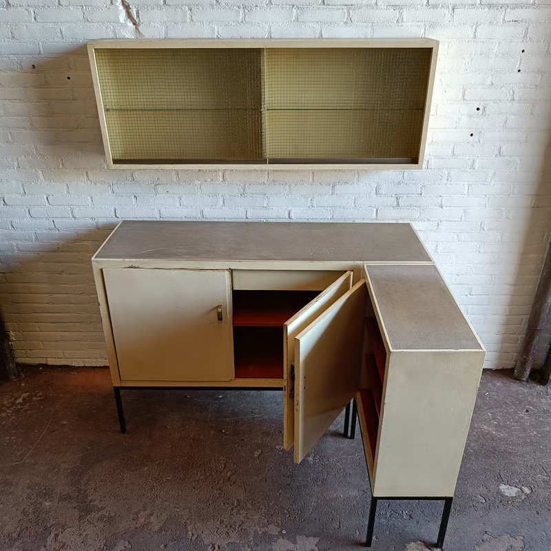 Rare W. Penaat cabinet set 6.png