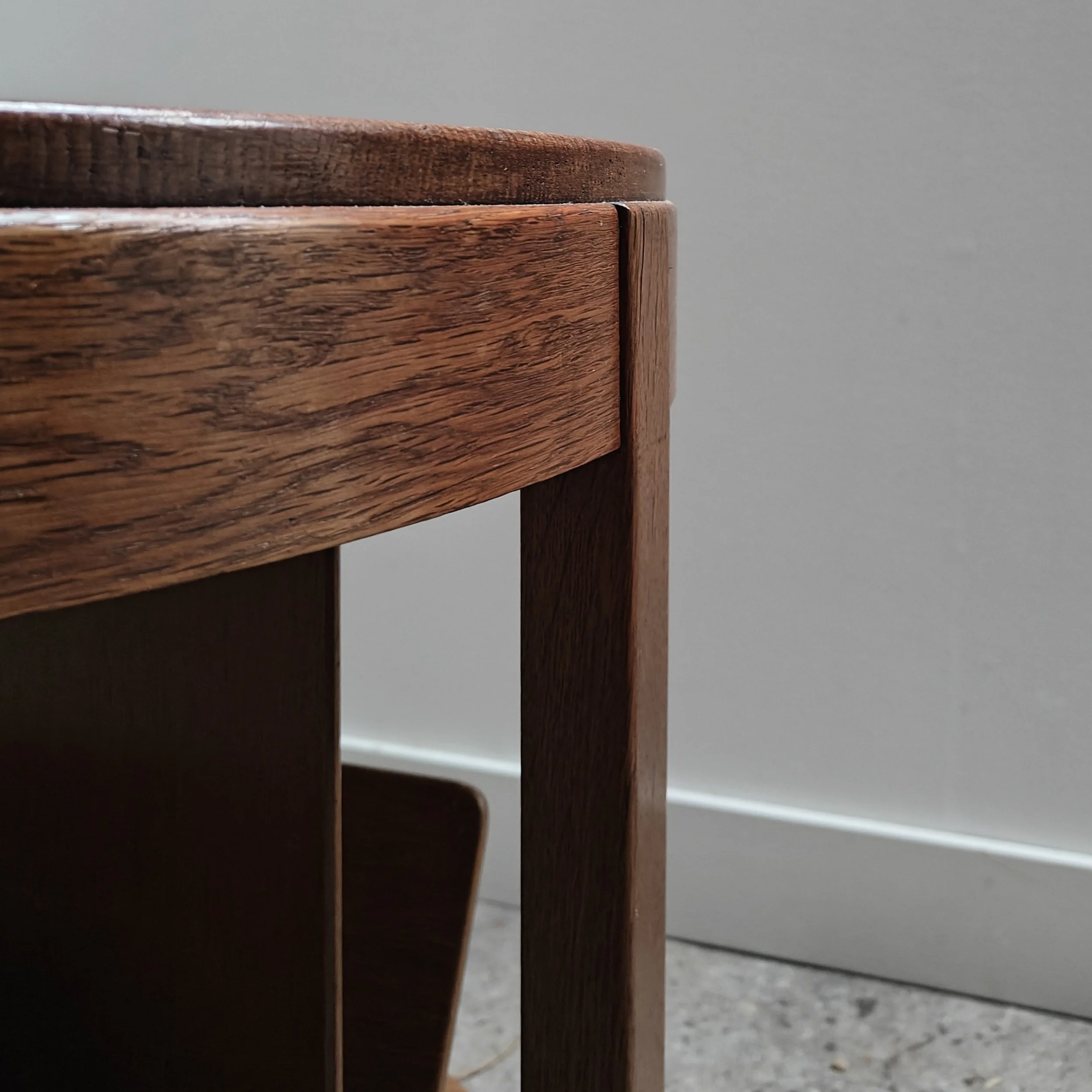 Round AmsterdamSchool sidetable with magazine rack 12.jpg