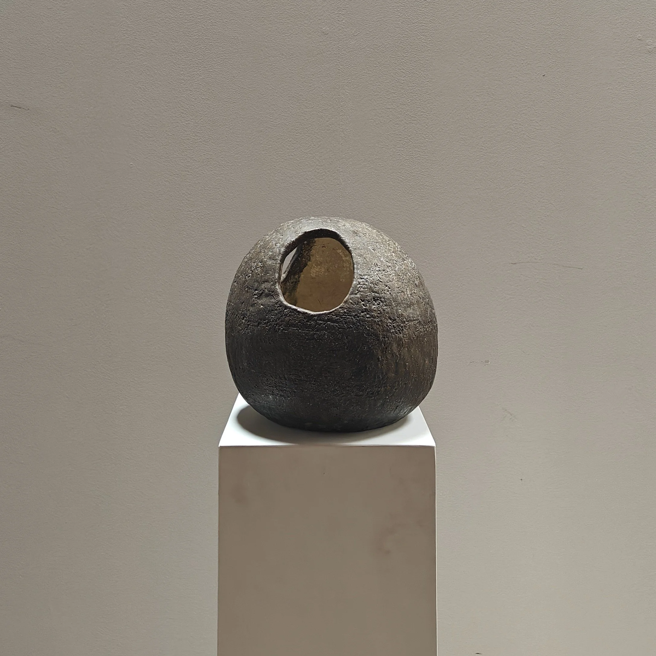 Studiomade lamp with glazed inside 32x32cm 5.jpg