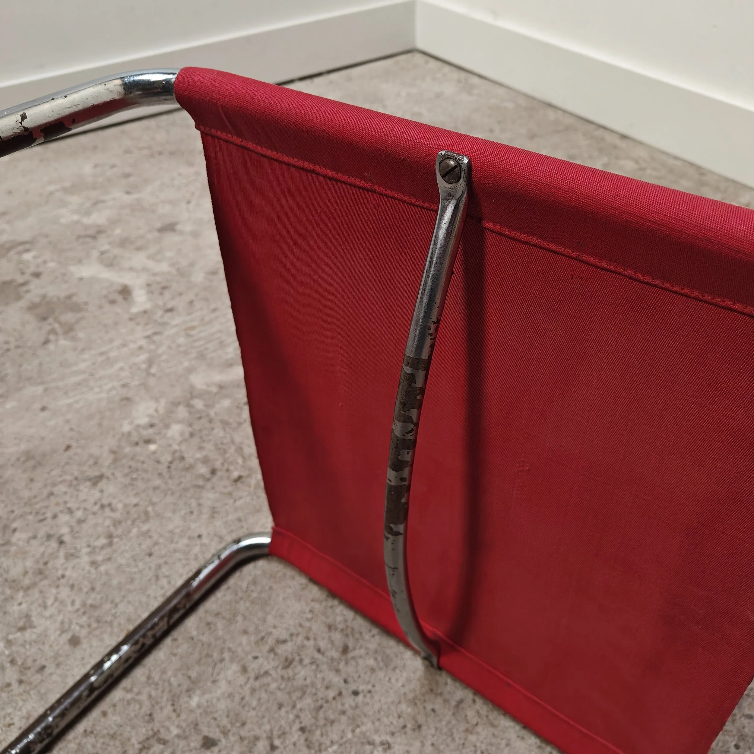 Tubular Bauhaus stool with iron yarn seat 9.jpg