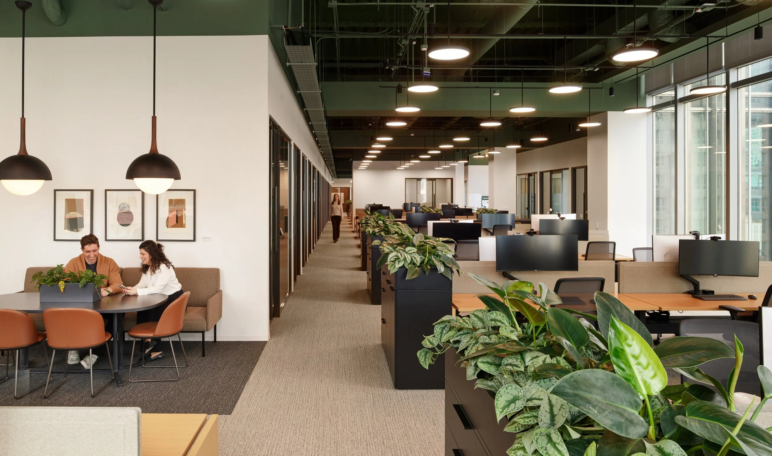CHD24-6228-00_Open Office 1_SU Edited_indesign.jpg