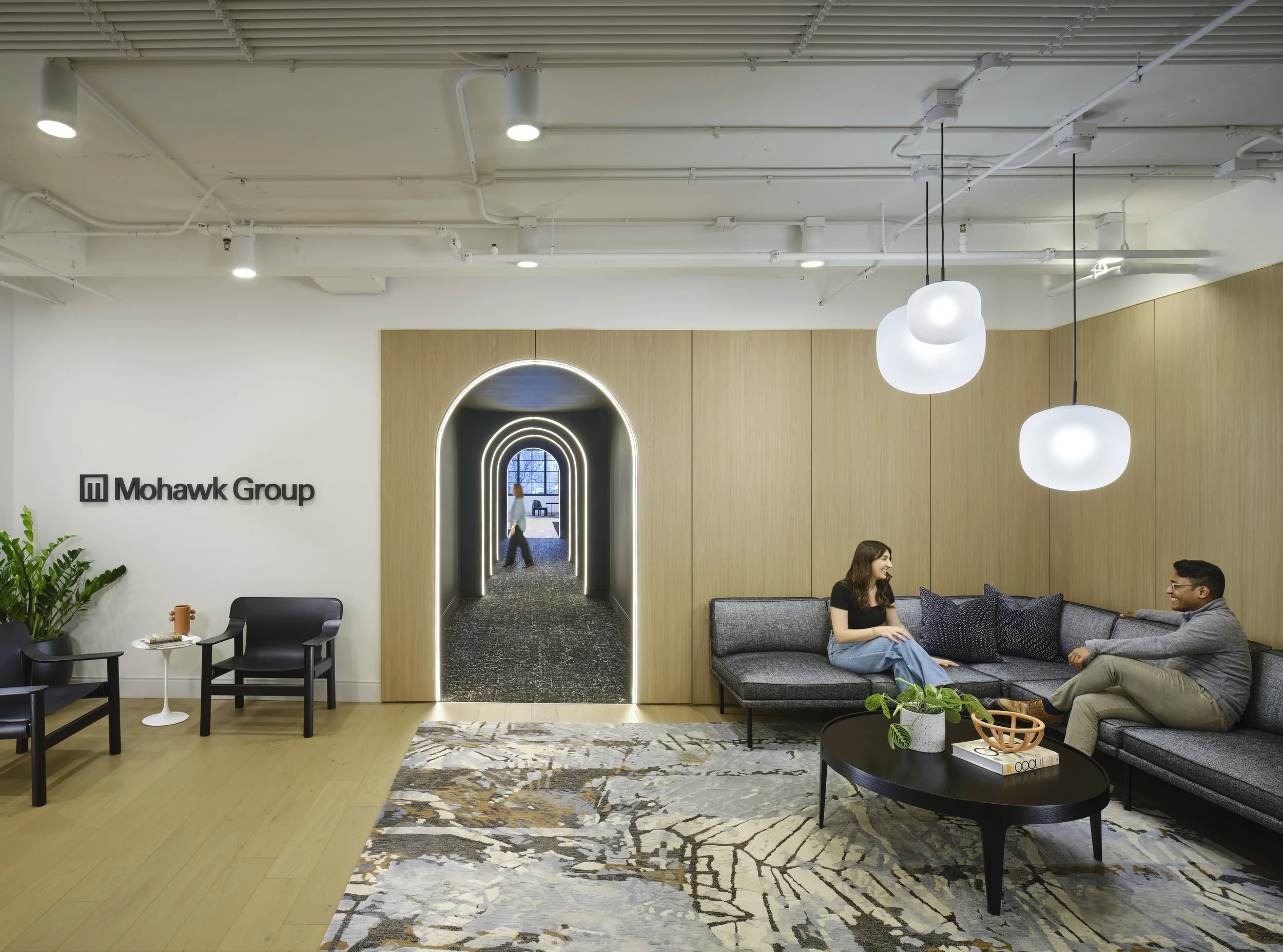 MOHAWK SHOWROOM_62525_16-Ver 2.jpg