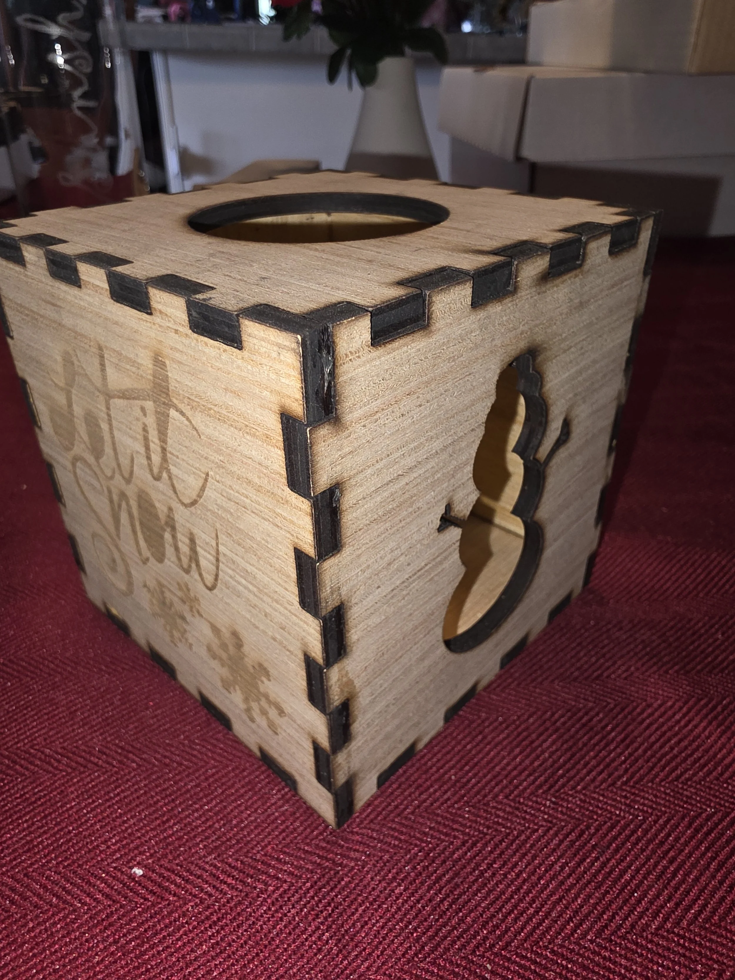 Seasonal laser-cut Tea light boxes