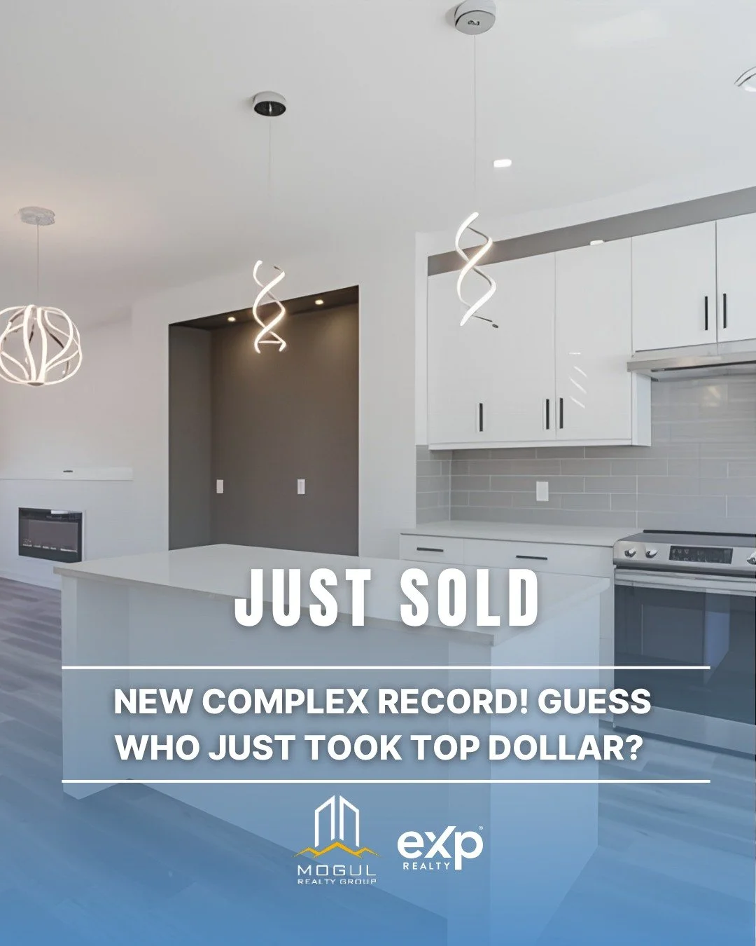 Record broken in Salisbury! 🏆

Huge congratulations to our sellers! Bhawjot Aujla just secured the highest sale price ever for a townhouse in this complex!

This modern 3-bed, 2.5-bath Sherwood Park gem officially has a new owner. From the sleek ope