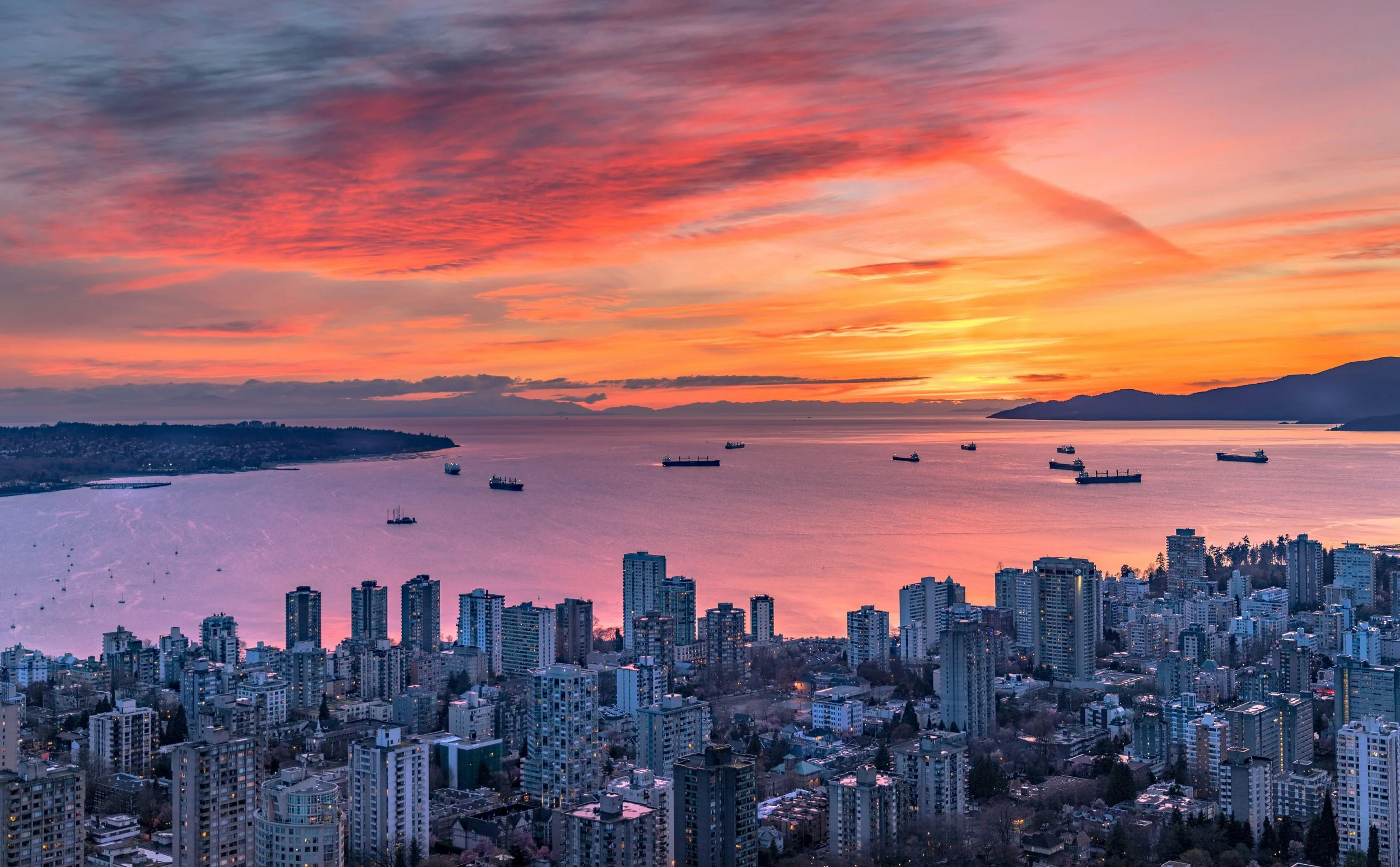 A  beautiful sunset at the English Bay in Vancouver