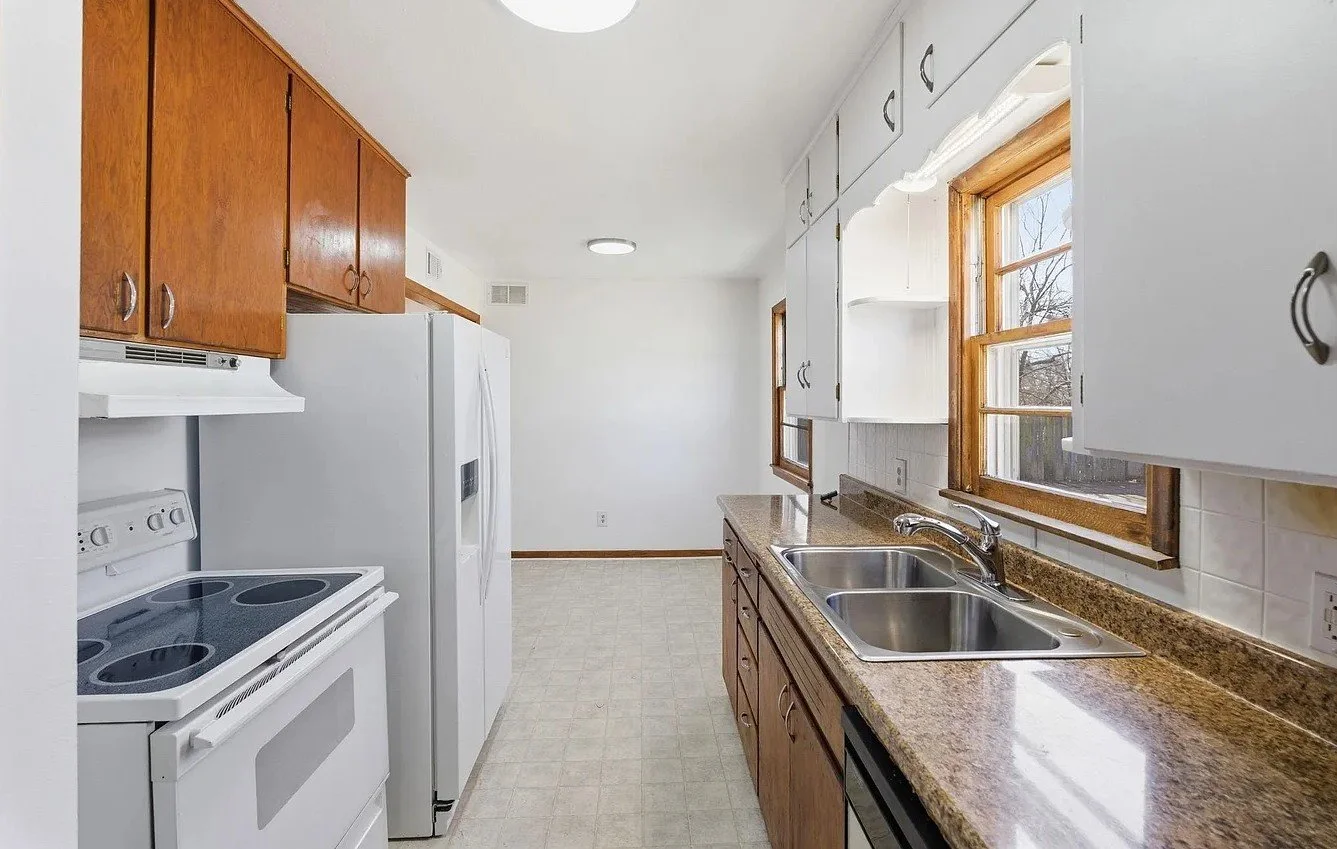 Kitchen 2