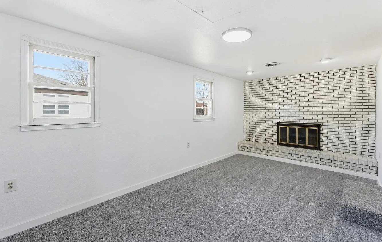 2nd Living room with fireplace