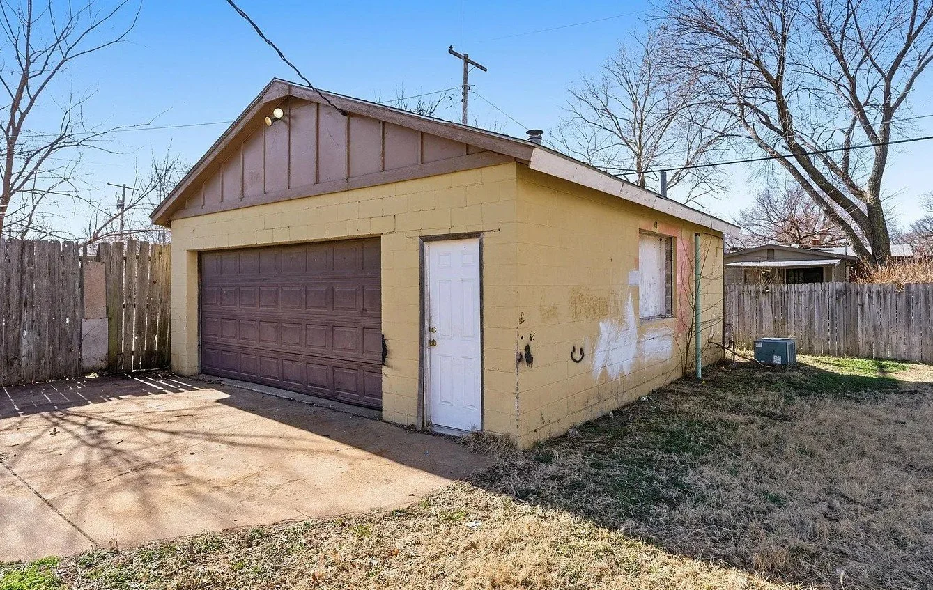 garage