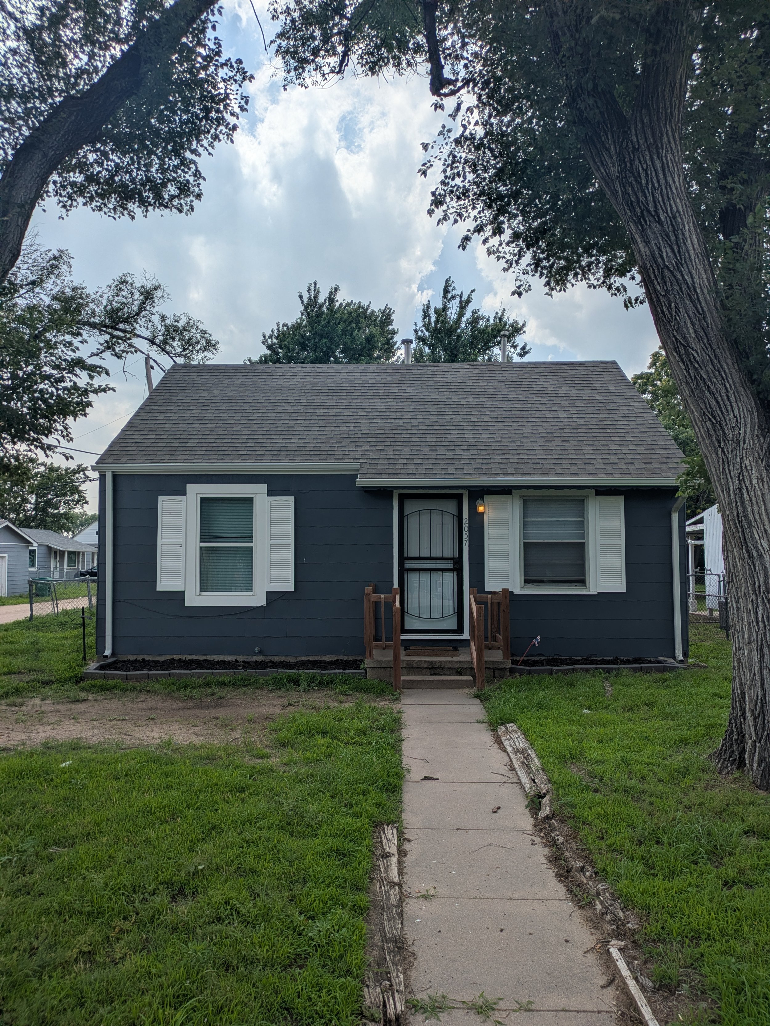 Front House Picture for 2057 S Exchange