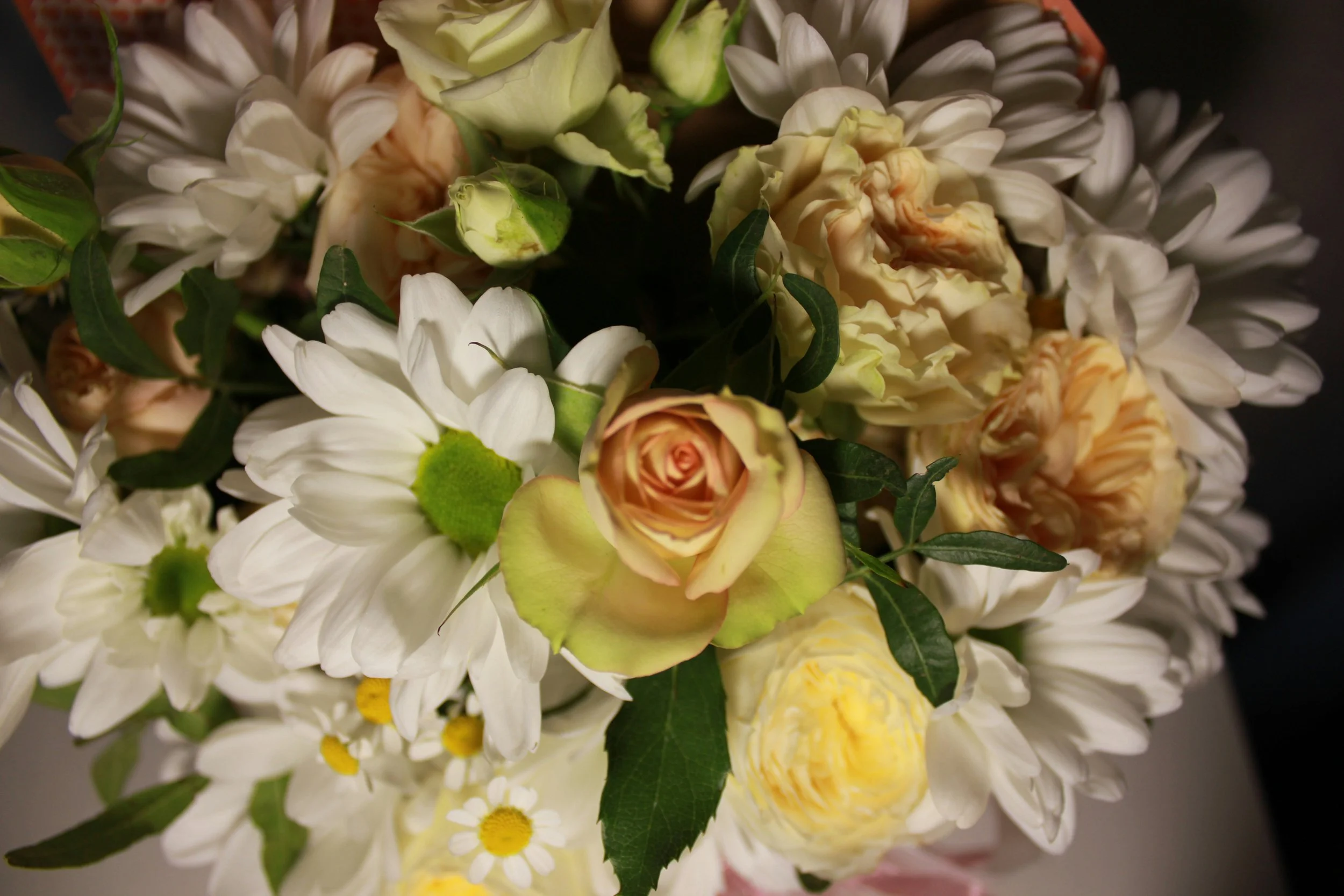 The Power of Luxury Flowers — Elevating Home Life, Relationships, and Self-Appreciation