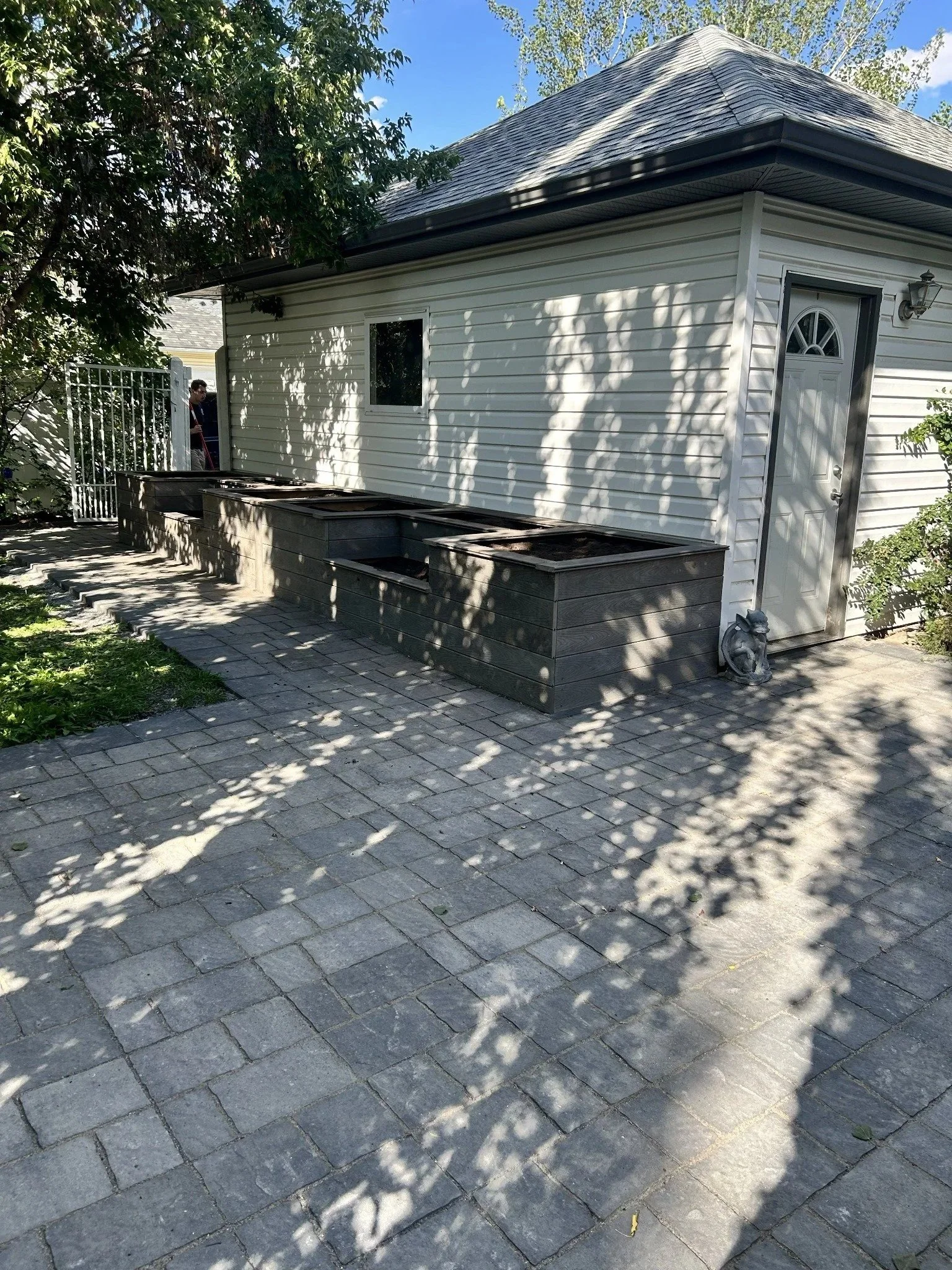 Patio & Planter Boxes