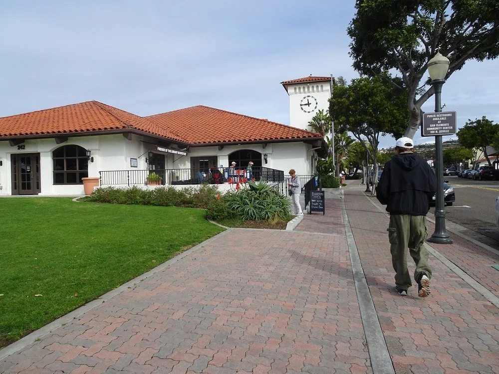 library-and-bookstore.jpg