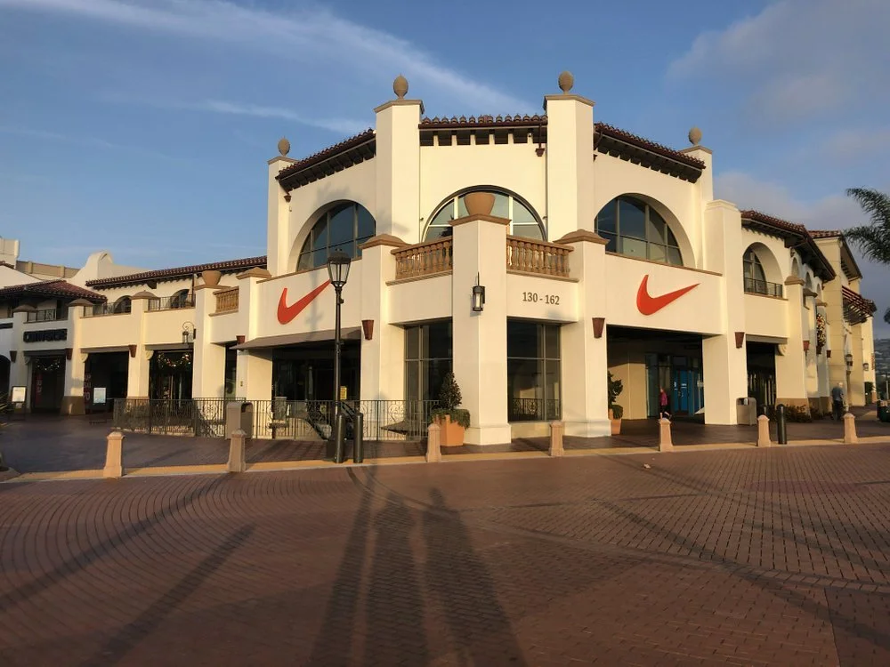 nike-store.jpg