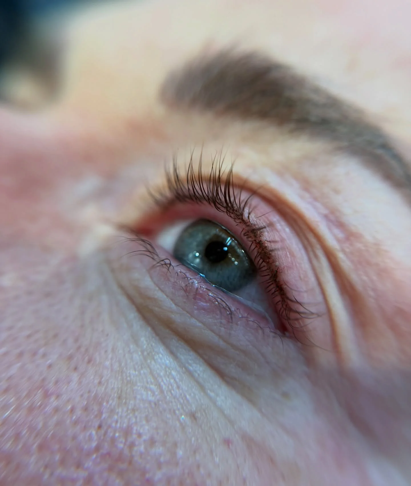 Natural Lashline Enhancement by @beautybykarah