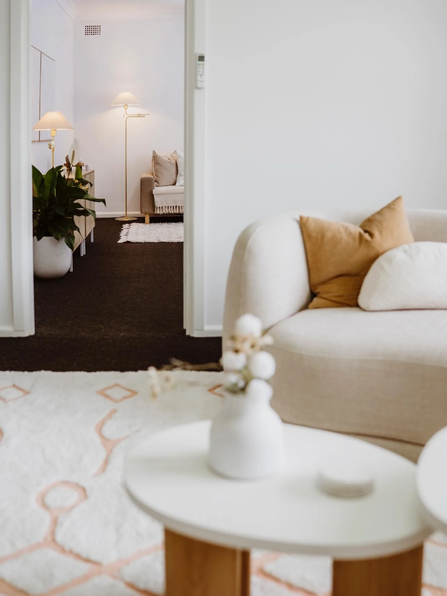 | Take a Look Inside Still Mind Studio Psychology 

Enquire now if you think you need this therapy space. 

📱0499 650 675
📩 info@stillmindstudio.com.au
🖥️ www.stillmindstudio.com.au