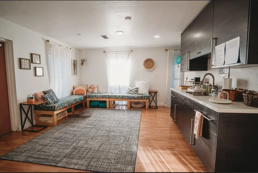 Step inside our office 🤍
From the moment you arrive, our space is designed to help you exhale. Cozy and calm, with a cup of tea brewing.
What you can expect here:
&bull; Comfortable, welcoming rooms (no exam-room rush)
&bull; Hour-long visits with s