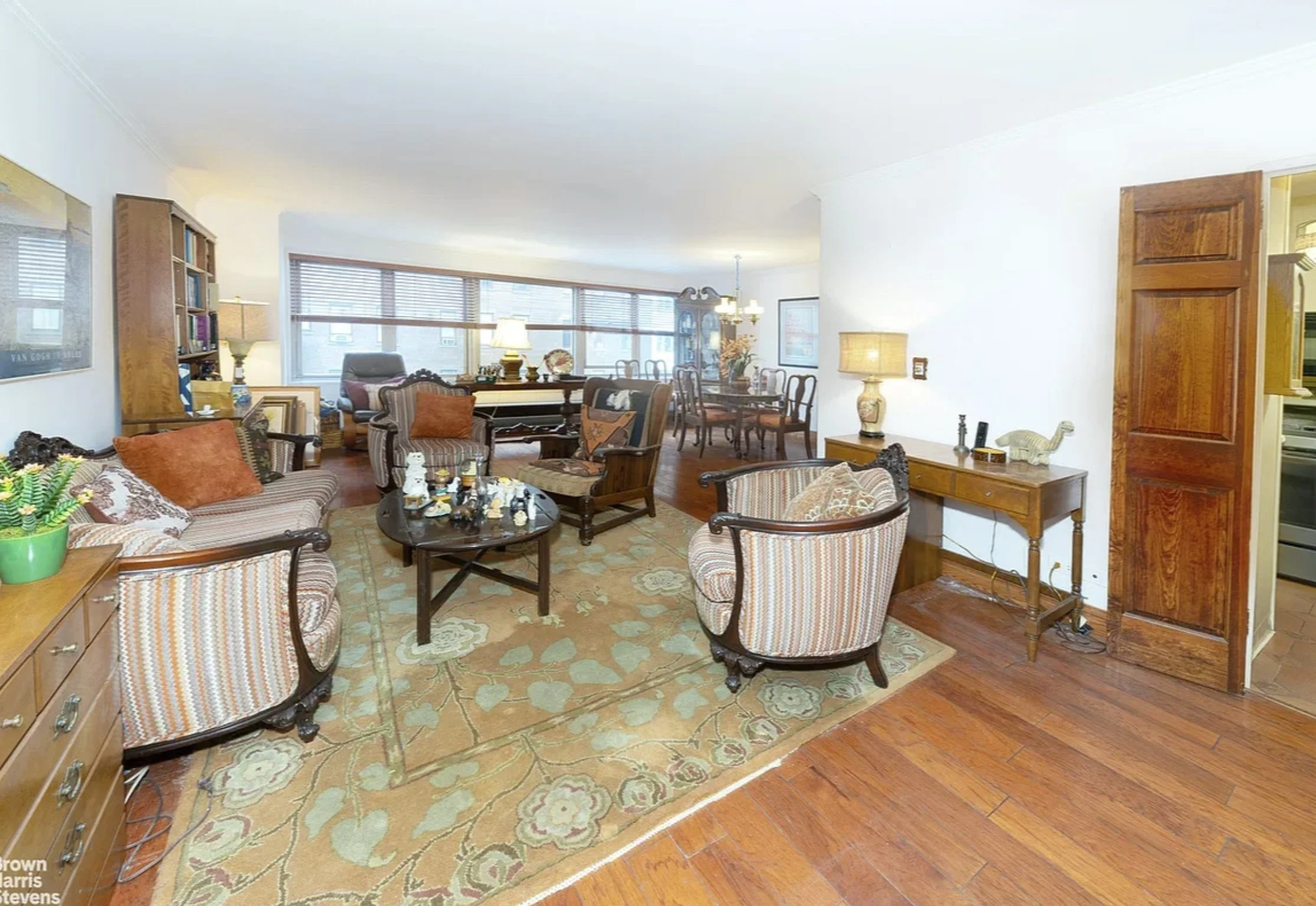 Halatsis Project Mayfair Old 01