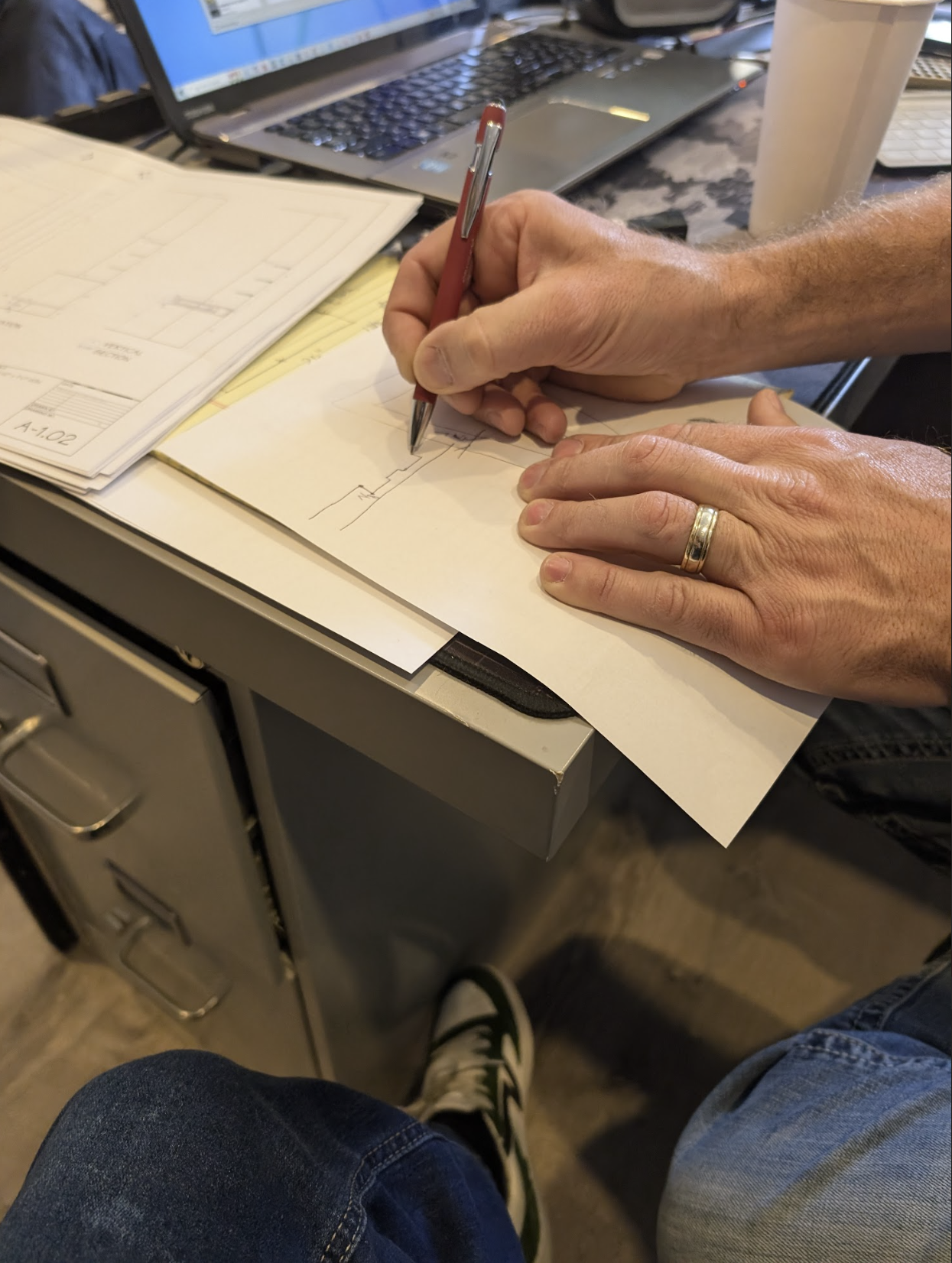 Halatsis Project Mayfair Old 03