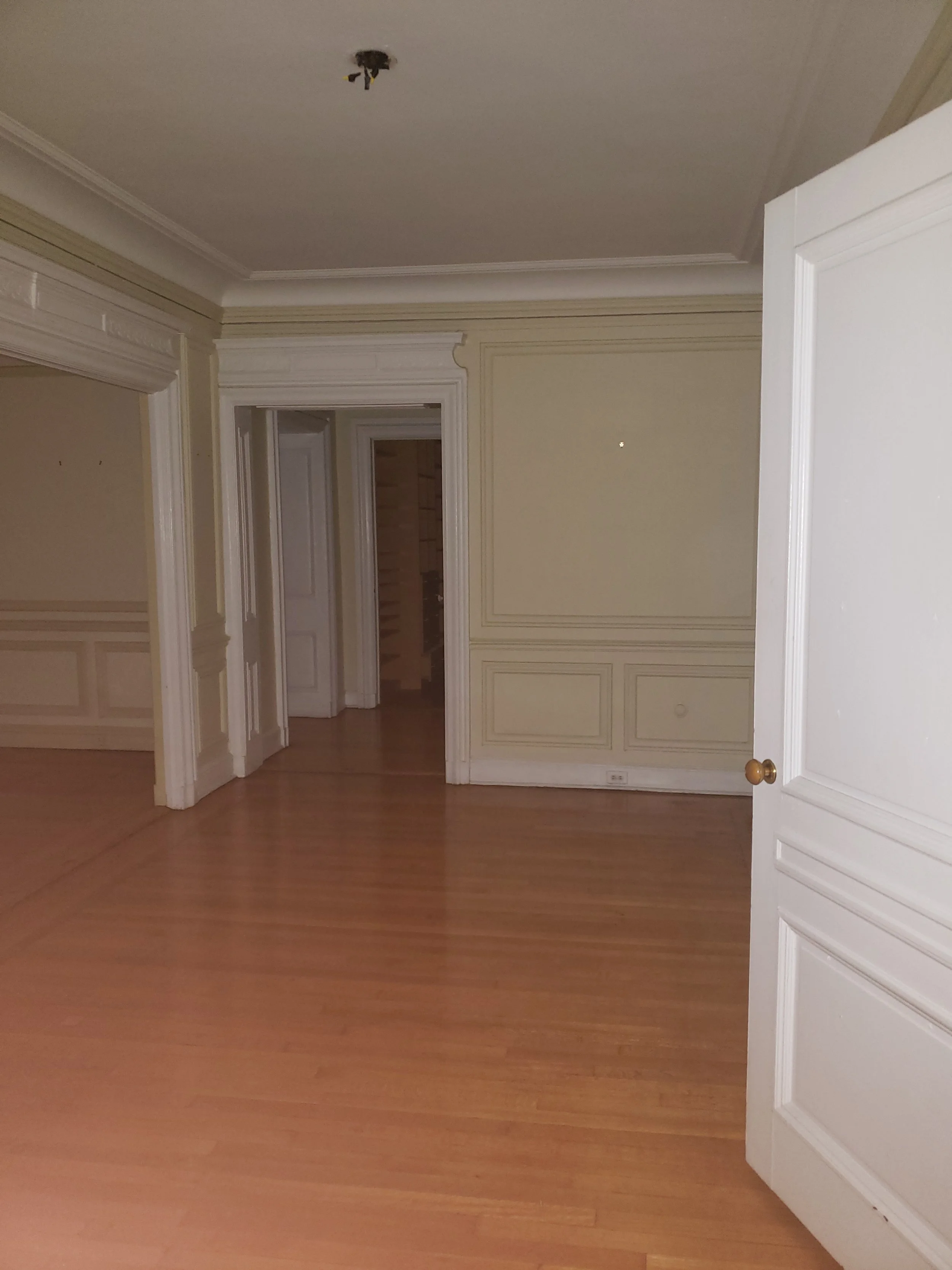 Halatsis Project Mayfair Old 02