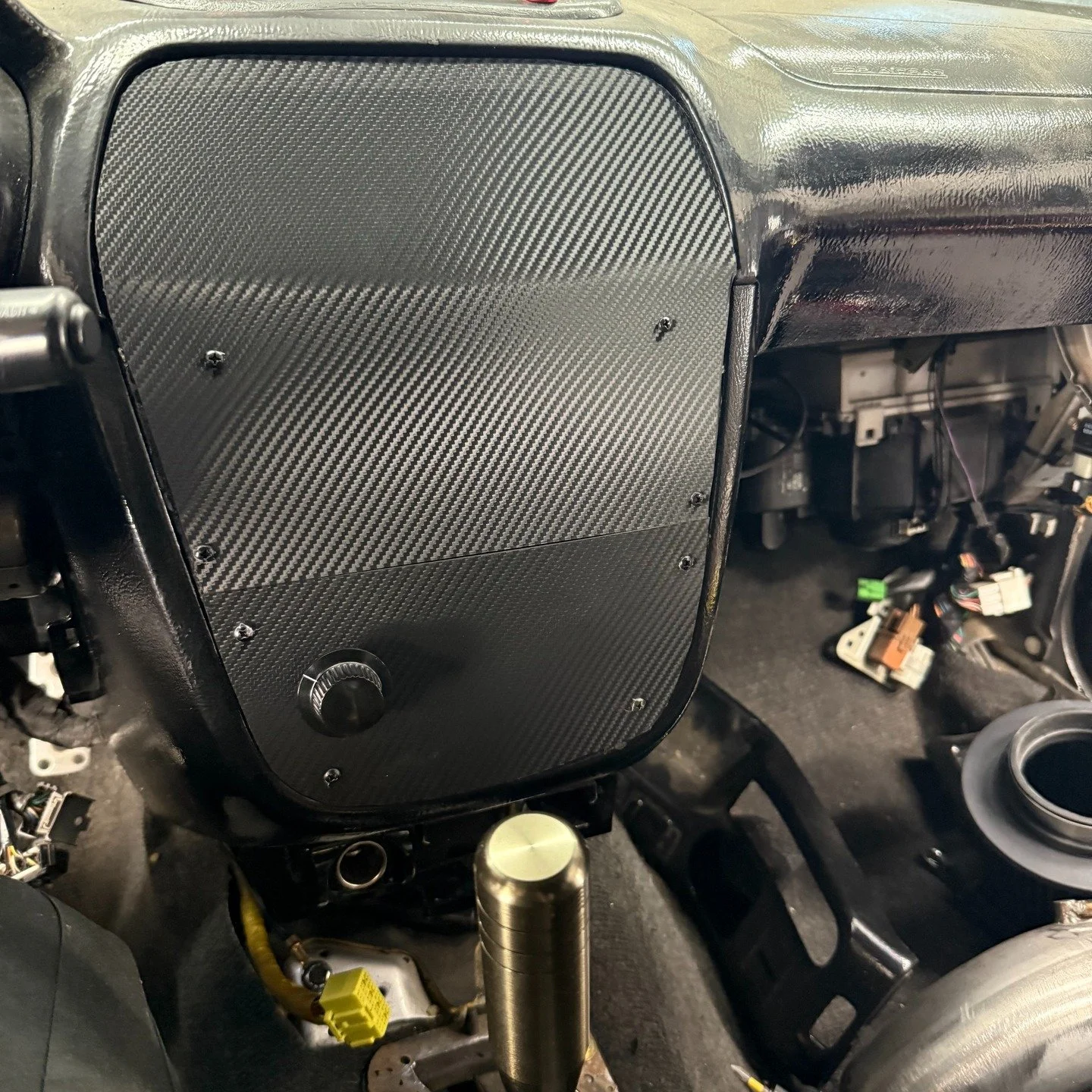 Custom dash insert we built for a Subie track car!! Always love the chance to do something creative!!